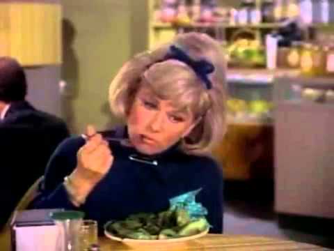 The Doris Day Show – ThrowbackMachine.com